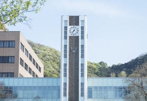 994岡山大学工学部 進路相談会および研究室見学会の開催